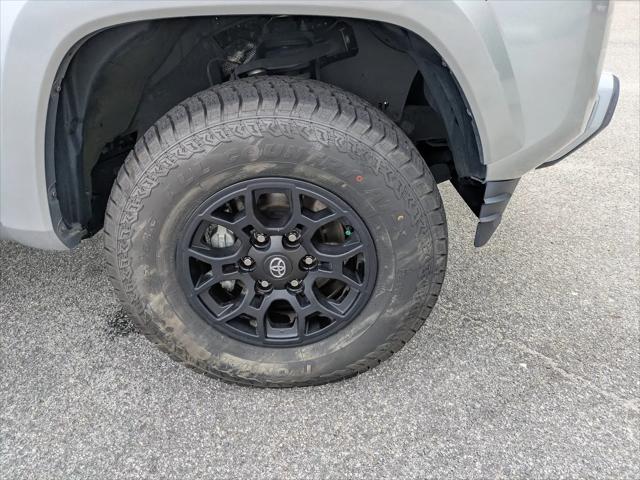 2022 Toyota Tacoma SR5 V6