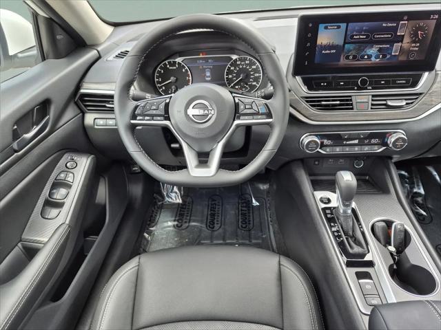 2026 Nissan Altima SV FWD