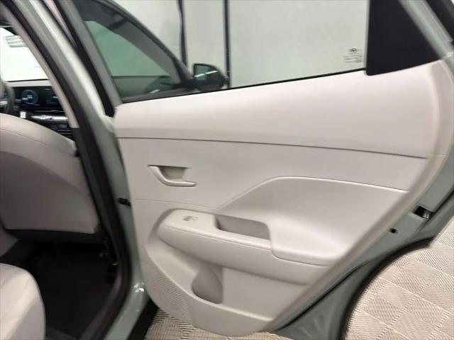 2025 Hyundai Kona SEL Convenience
