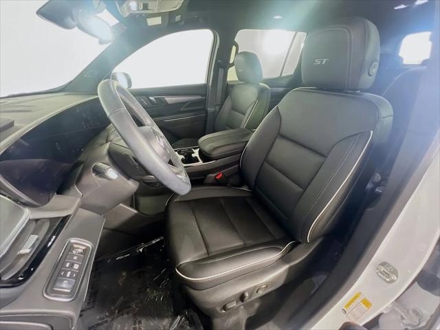 2025 Buick Enclave Sport Touring FWD