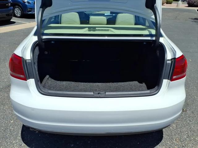 2013 Volkswagen Passat 2.5L SE