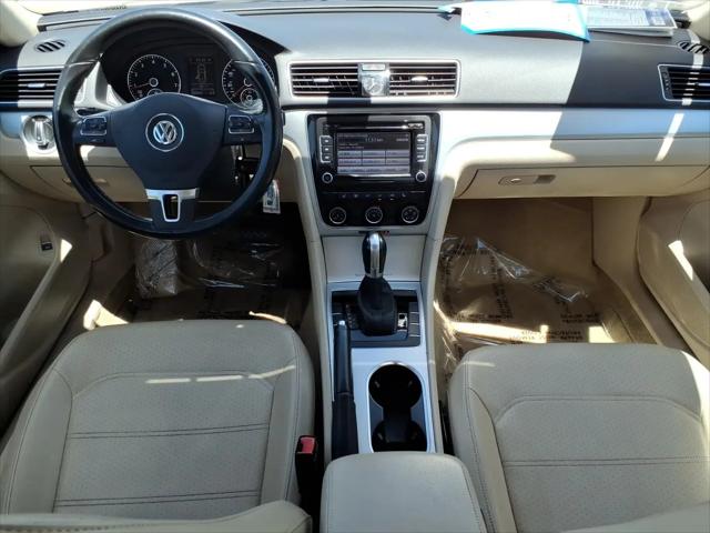 2013 Volkswagen Passat 2.5L SE