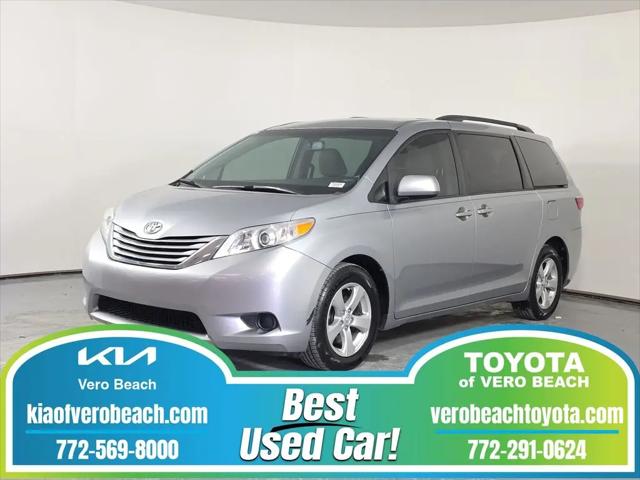 2017 Toyota Sienna LE 8 Passenger for sale in Vero Beach, FL