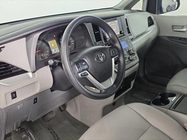 2017 Toyota Sienna LE 8 Passenger