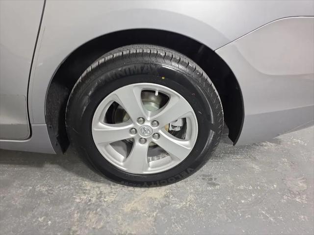 2017 Toyota Sienna LE 8 Passenger