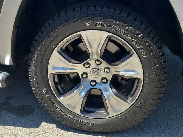 2019 Ram 1500 Laramie Crew Cab 4x4 5'7" Box