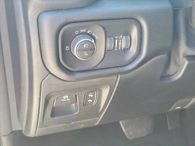 2019 Ram 1500 Laramie Crew Cab 4x4 5'7" Box