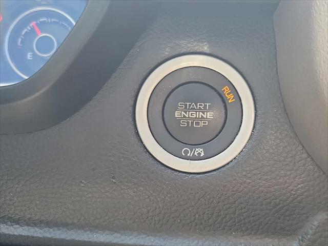 2019 Ram 1500 Laramie Crew Cab 4x4 5'7" Box