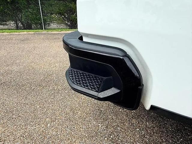 2022 Chevrolet Silverado 1500 4WD Crew Cab Short Bed LT Trail Boss