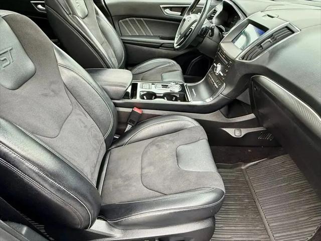 2019 Ford Edge ST