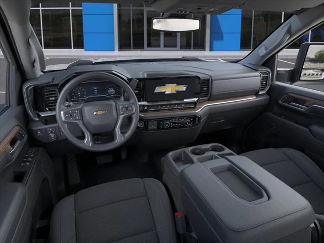 2026 Chevrolet Silverado 2500HD Crew Cab, Standard Bed, LT, 4WD