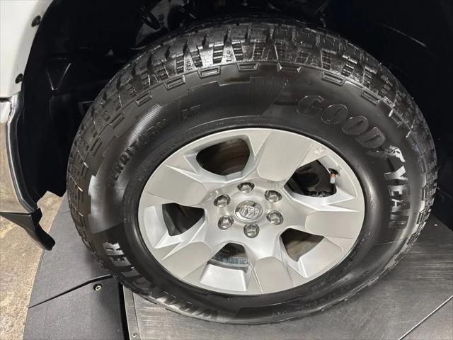2020 Ram 1500 Big Horn Quad Cab 4x4 64 Box