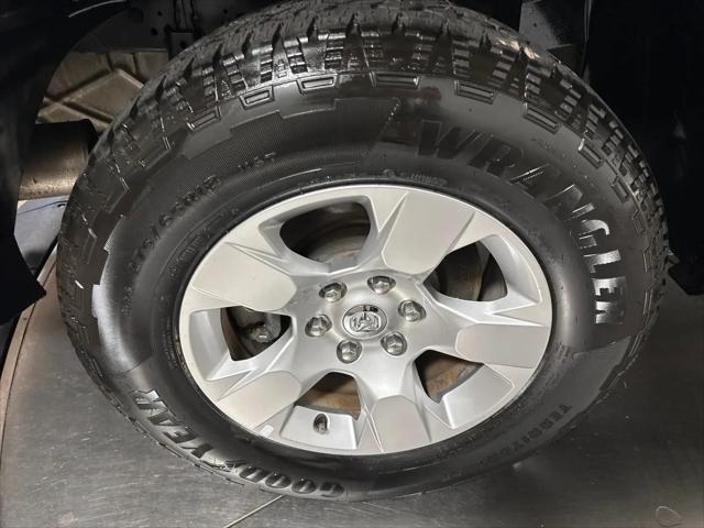 2020 Ram 1500 Big Horn Quad Cab 4x4 64 Box