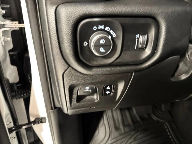 2020 Ram 1500 Big Horn Quad Cab 4x4 64 Box