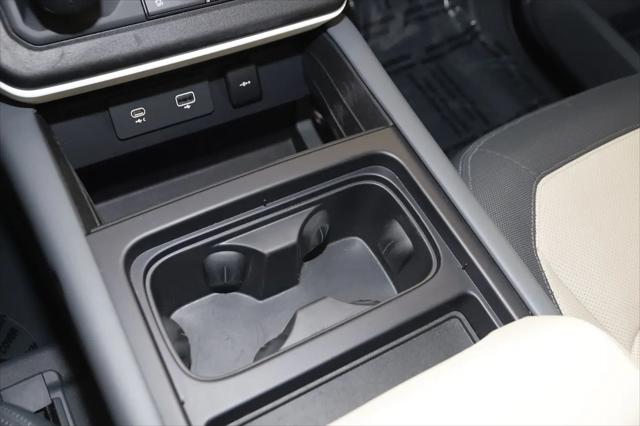 2023 Land Rover Defender 90 X-Dynamic SE