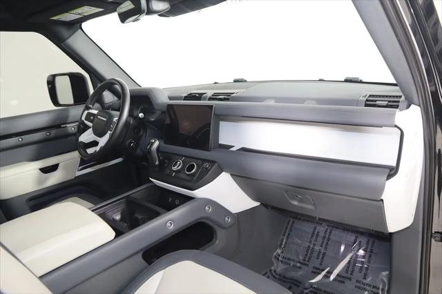 2023 Land Rover Defender 90 X-Dynamic SE