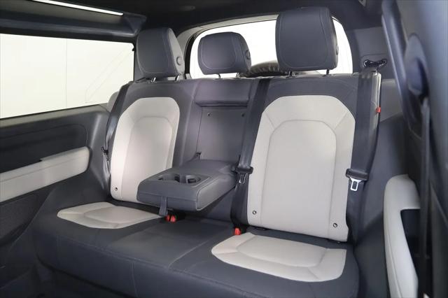 2023 Land Rover Defender 90 X-Dynamic SE