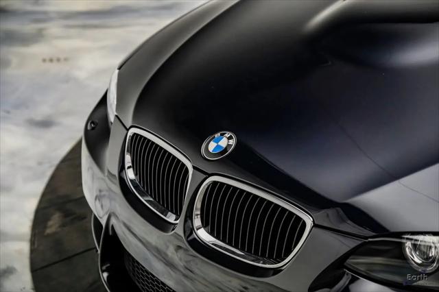 2011 BMW M3 Standard