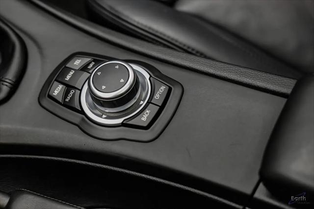 2011 BMW M3 Standard