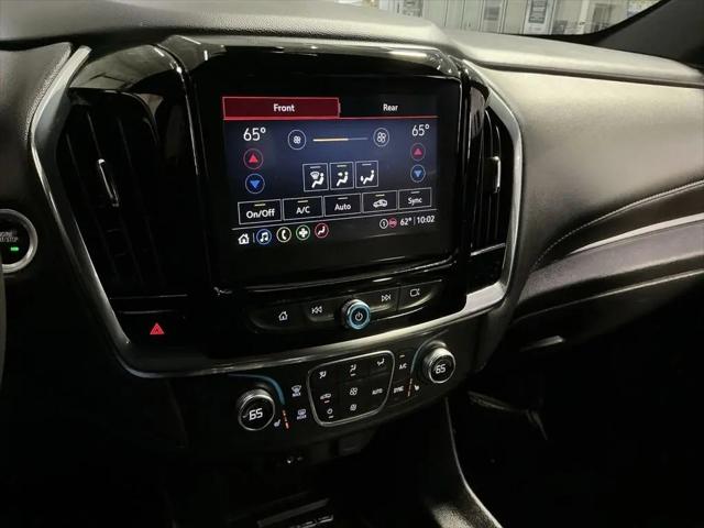 2023 Chevrolet Traverse AWD LT Cloth