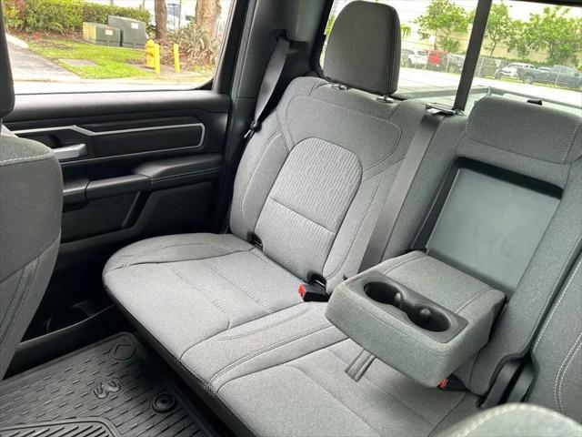 2023 Ram 1500 Big Horn Crew Cab 4x4 5'7" Box