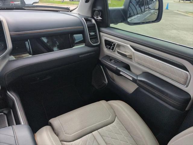 2025 Ram 1500 Tungsten Crew Cab 4x4 5'7" Box