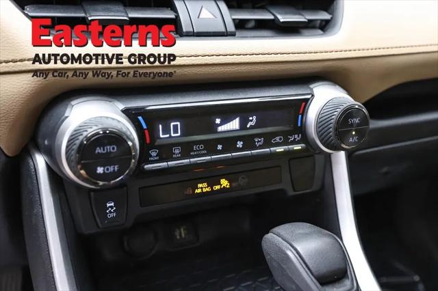 2023 Toyota RAV4 Hybrid LE