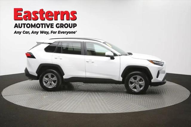 2023 Toyota RAV4 Hybrid LE