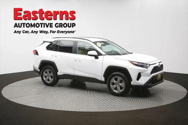 2023 Toyota RAV4 Hybrid LE