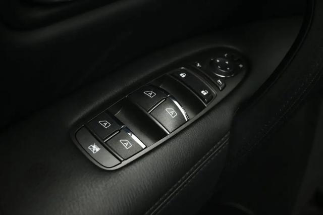 2023 Nissan Armada SL 2WD