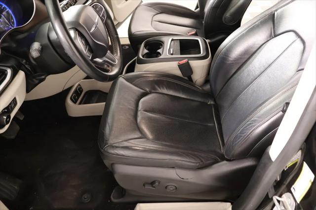 2017 Chrysler Pacifica Touring-L Plus