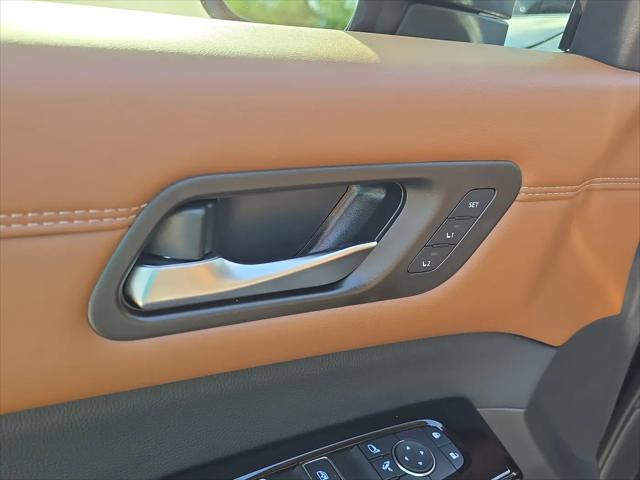 2025 Nissan Pathfinder Platinum FWD
