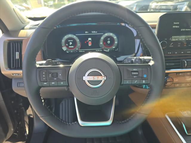 2025 Nissan Pathfinder Platinum FWD