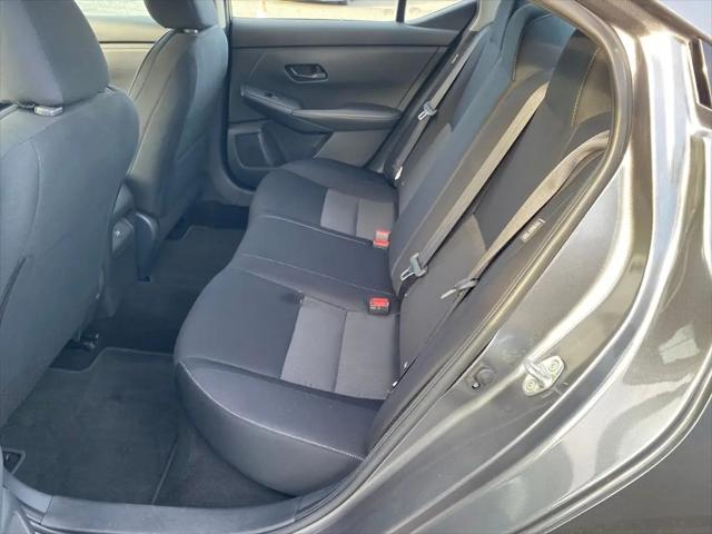 2024 Nissan Sentra SV Xtronic CVT
