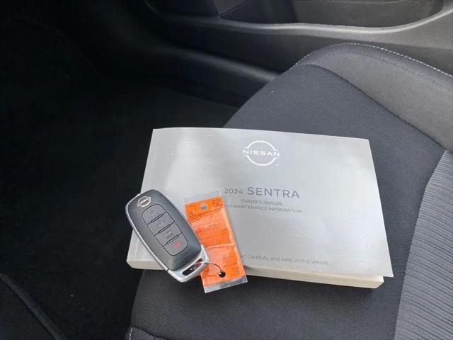 2024 Nissan Sentra SV Xtronic CVT