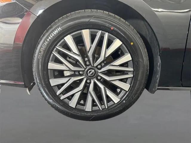 2024 Nissan Altima SV FWD