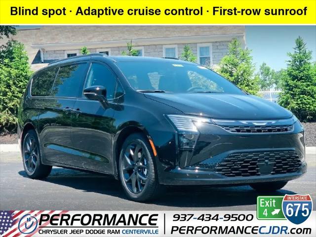 2027 Chrysler Pacifica Limited for sale in Centerville, OH