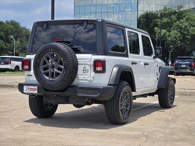 2023 Jeep Wrangler 4-Door Willys 4x4