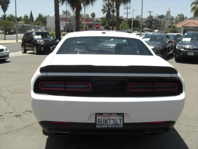 2020 Dodge Challenger SXT