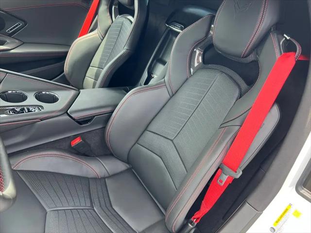 2026 Chevrolet Corvette Stingray Convertible, 2LT, RWD