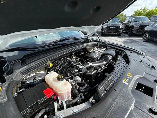 2022 Jeep Grand Cherokee L Limited 4x2