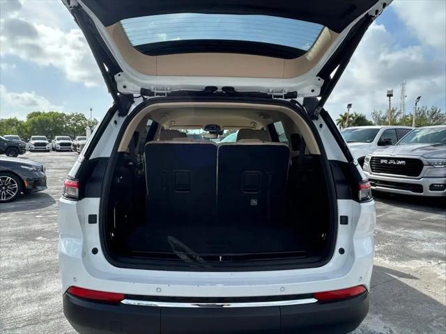 2022 Jeep Grand Cherokee L Limited 4x2