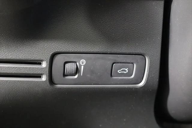 2019 Volvo XC40 T5 Inscription