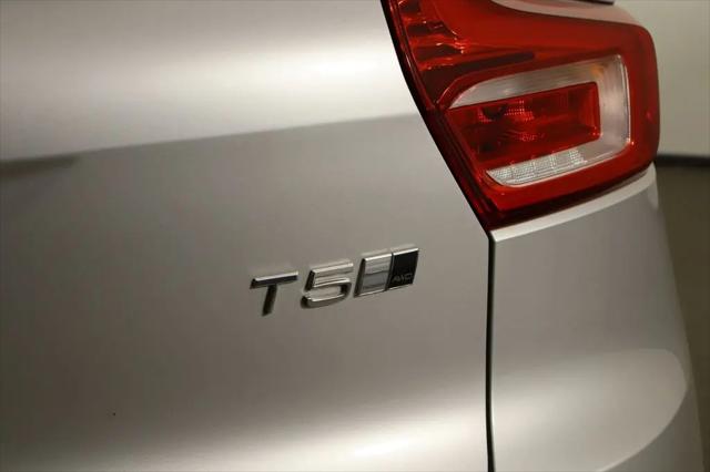 2019 Volvo XC40 T5 Inscription