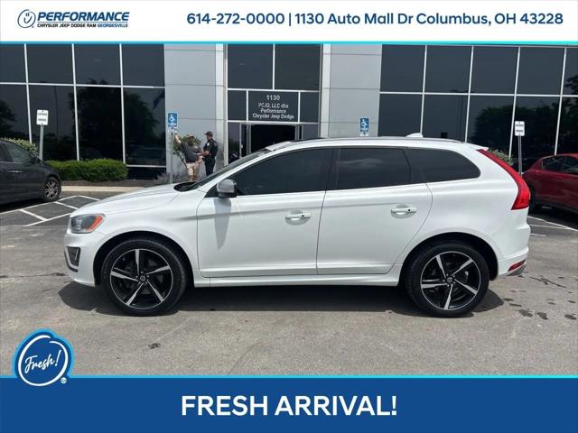2015 Volvo XC60 T6 R-Design Platinum