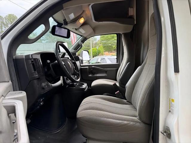 2021 Chevrolet Express Cutaway Work Van