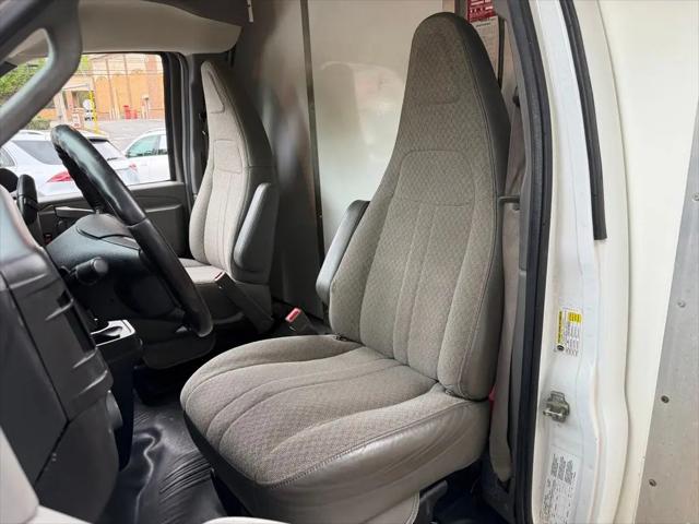 2021 Chevrolet Express Cutaway Work Van