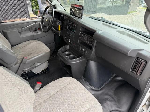 2021 Chevrolet Express Cutaway Work Van
