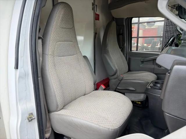 2021 Chevrolet Express Cutaway Work Van