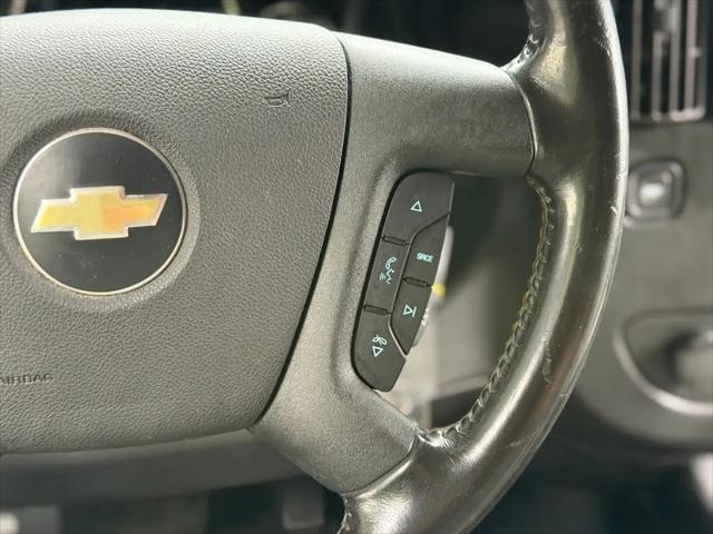 2021 Chevrolet Express Cutaway Work Van